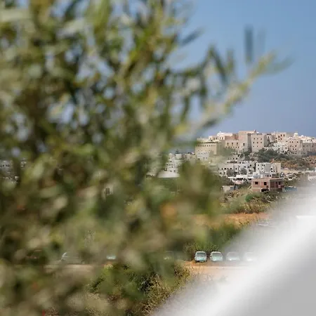 בית נופש Naxos White Concept Naxos City